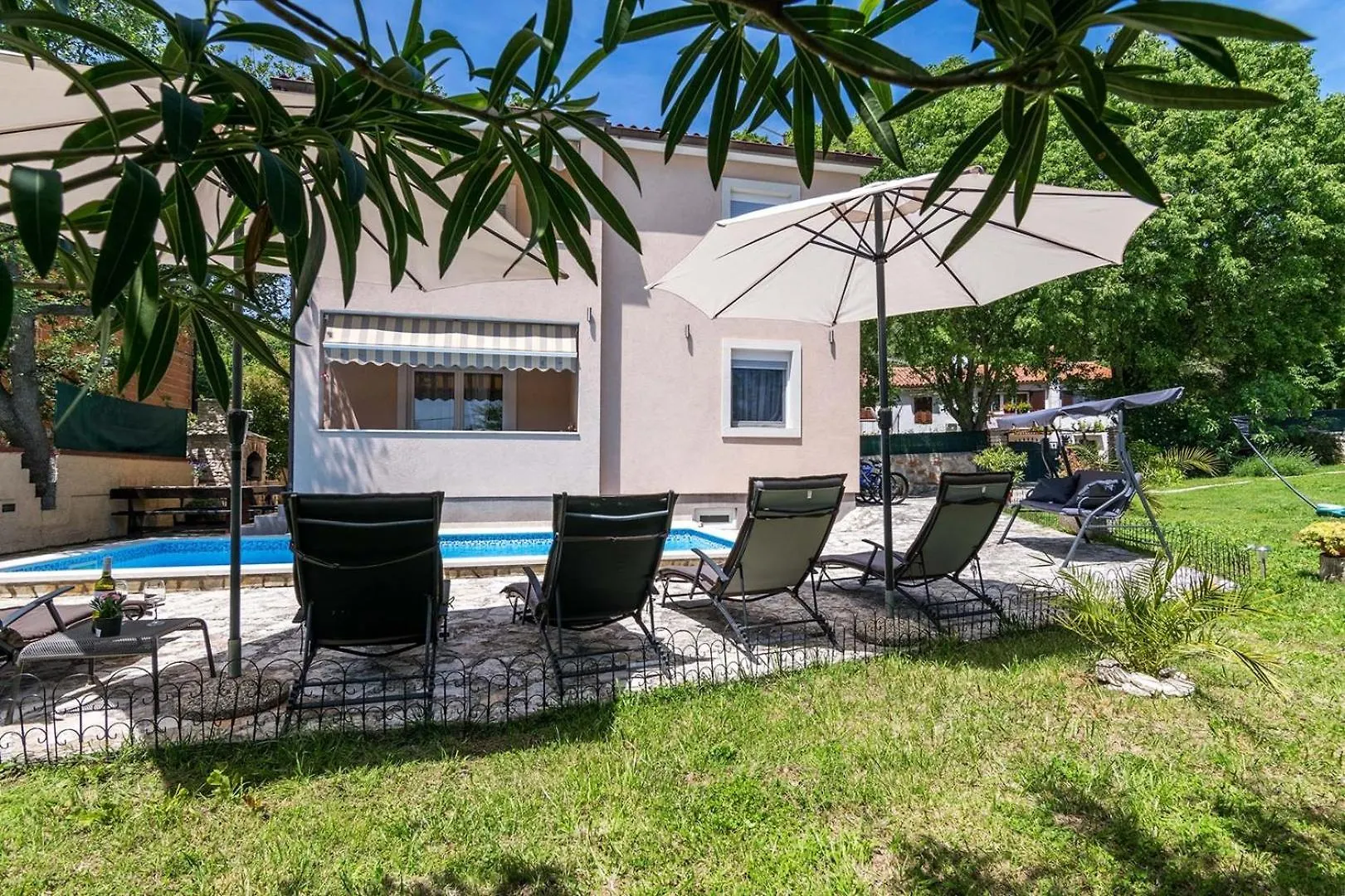 Villa Oaza Pula